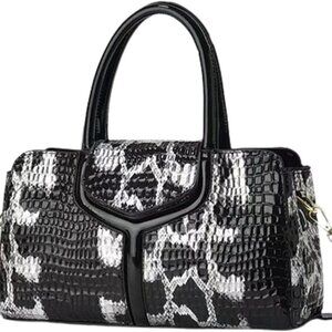 Fashionable Top Handle Crocodile Satchel - Lightweight Zipper Purse for Women